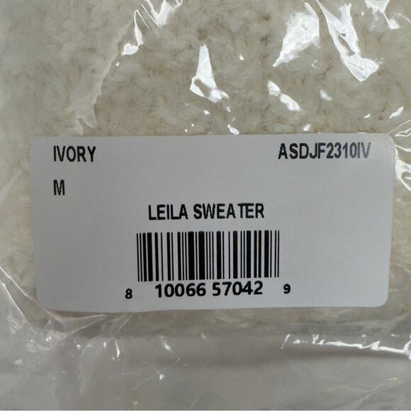 Area Stars Sweater Mock Neck Ivory Textured Faux Fur Fringe Cropped Glam M NEW - Picture 15 of 15